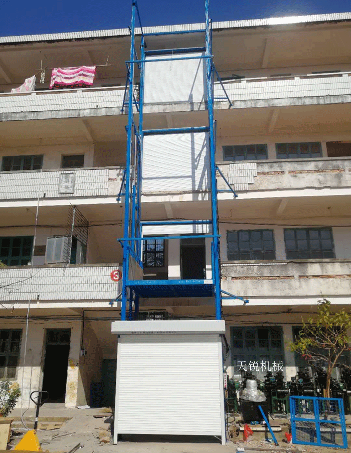 南宁室外升降货梯